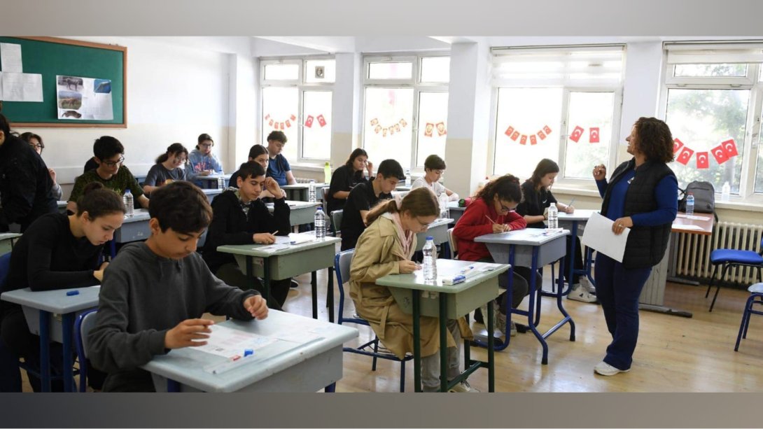 Millî Eğitim Bakanı Yusuf Tekin, LGS Merkezî Sınavının Tarihinin 2 Haziran 2024 Olarak Belirlendiğini Açıkladı.