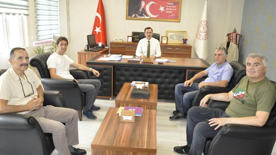 Karabük Mehmet Vergili Fen Lisesi Öğretmenleri İlçe Milli Eğitim Müdürümüzü Ziyaret Etti