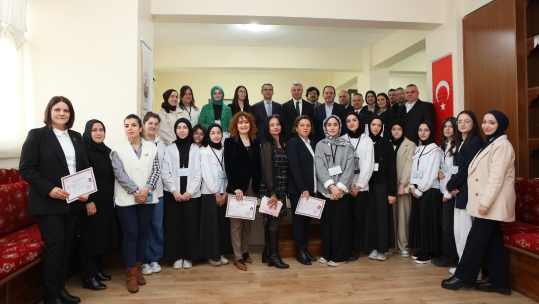 Safranbolu Kaymakamımız Şaban Arda Yazıcı Abdurrahman Yerlikaya Kız Anadolu İmam Hatip Lisesi'ni Ziyaret Etti 